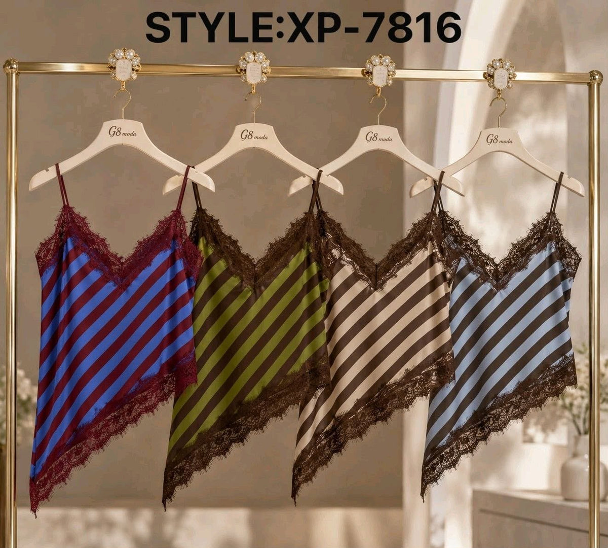 Top de tirantes con encaje y estampado de rayas-XP-7816