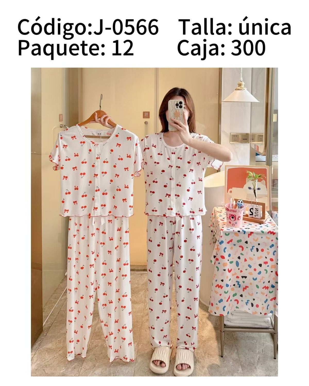 Pijama de dos piezas con estampado de cerezas-J-0566