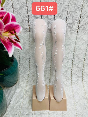 Pantimedias con diseño floral-661
