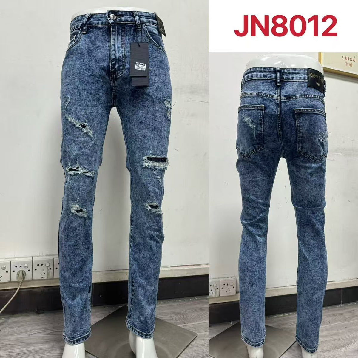 Jeans con roturas-JN8012